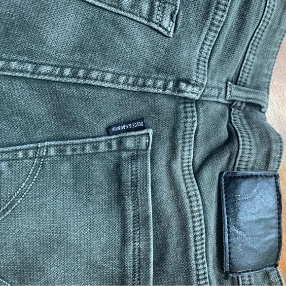 Dolce & Gabbana slim cut/skinny Jeans. Size 32. - Picture 6 of 14